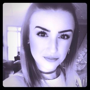 Meet your Posher, Ally